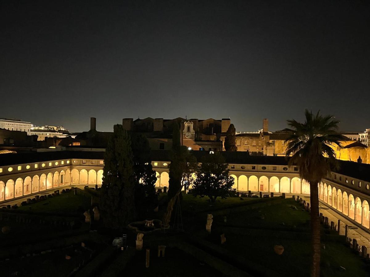 Michelangelo Garden Pensión